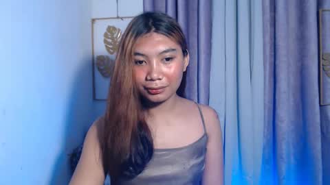 urpinay_sandra69 online show from March 6, 8:27 pm
