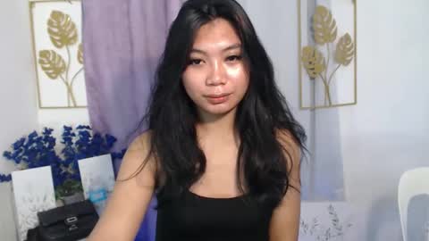 urpinay_sandra69 online show from April 7, 8:48 am
