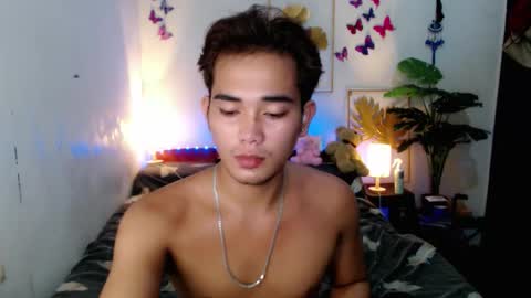 urpinoy_cummer online show from May 21, 2:46 pm