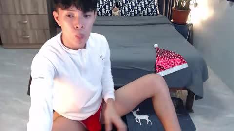 Mel online show from December 19, 10:06 pm