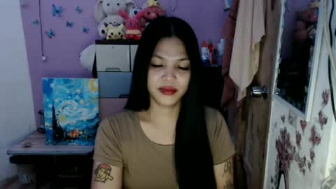 hi im kim online show from June 26, 1:04 pm