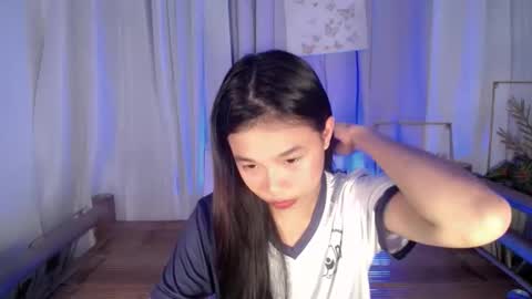 JUST CALL ME LLANA online show from February 23, 6:55 am