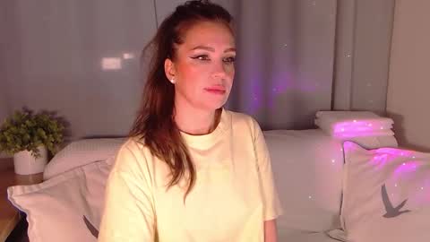 Silvia online show from November 30, 7:01 am