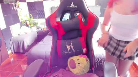 Ursula Gomez online show from April 12, 6:02 pm