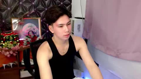 ursweet_jade online show from November 23, 10:53 pm