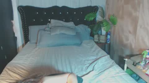 Snapshot of ursweet_jamella chatting on November 12, 11:43 am jam online show from November 12, 11:43 am