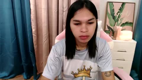 ursweet_zeviixx online show from February 19, 10:23 am