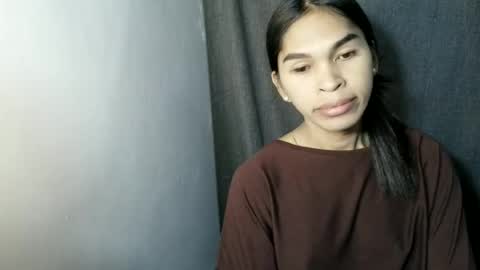 Snapshot of ursweet_zeviixx chatting on June 19, 9:13 am ursweet_zeviixx online show from June 19, 9:13 am