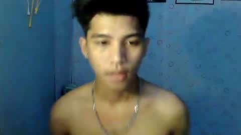 ursweetie_boy online show from July 14, 12:13 am