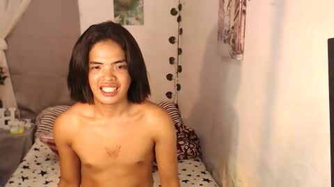 JEN online show from April 14, 3:18 pm