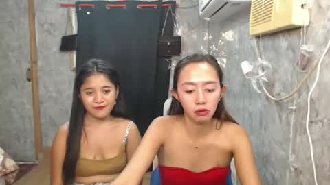 ursweetpinky online show from May 11, 1:11 am