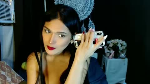 Snapshot of urthai_hotfilipinax chatting on December 10, 3:41 am angel online show from December 10, 3:41 am