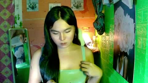 YOURGIRLCAMILLA online show from August 4, 9:01 am
