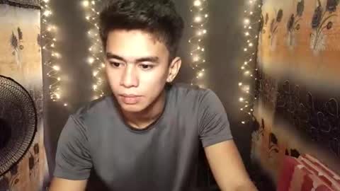 urwild_fuckerxx online show from January 14, 1:33 am