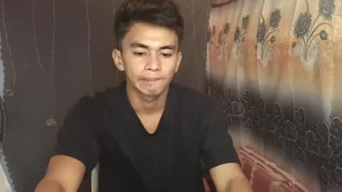 Snapshot of urwild_fuckerxx chatting on February 8, 8:51 am urwild_fuckerxx online show from February 8, 8:51 am