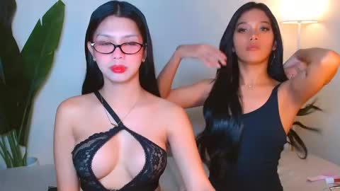 urwildest_margaret online show from May 10, 6:02 pm