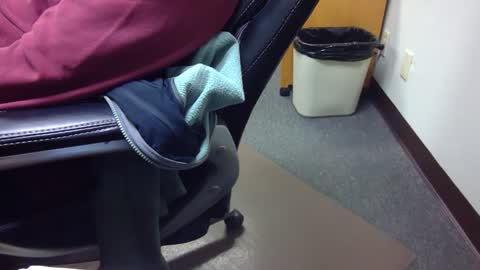 useemie online show from December 20, 8:55 pm