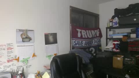 Eric online show from November 25, 11:43 am