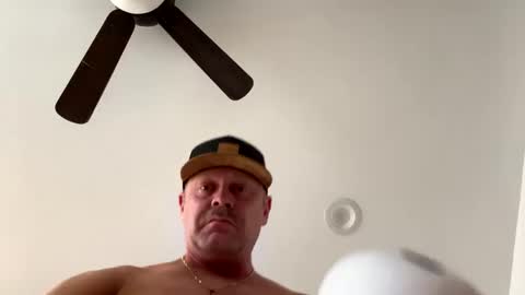 Snapshot of utah4fub4 chatting on October 14, 12:22 am utah4fub4 online show from October 14, 12:22 am