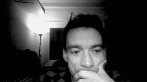 uthonn online show from February 3, 6:13 pm