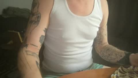 Snapshot of uwantitno chatting on July 18, 7:34 am uwantitno online show from July 18, 7:34 am