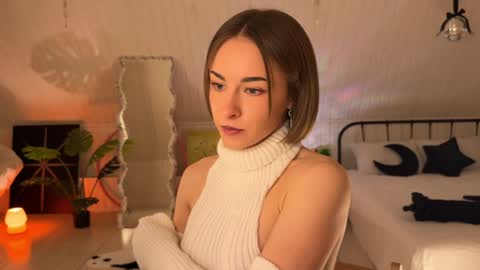 Anika On vacation online show from November 25, 5:13 pm