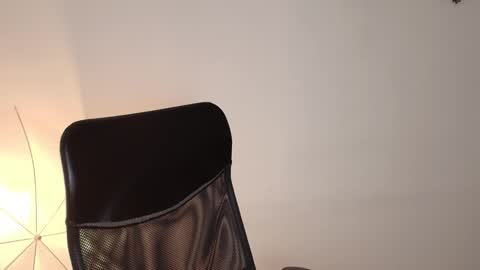 Snapshot of uyukie chatting on October 1, 11:38 am UYUKIE online show from October 1, 11:38 am