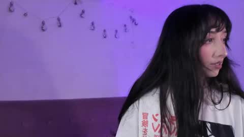 v1cky_ online show from November 6, 11:15 pm