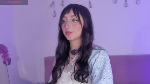 v1cky_ online show from April 10, 11:31 pm