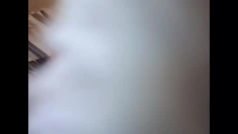 v3ck3r online show from April 9, 2:33 am