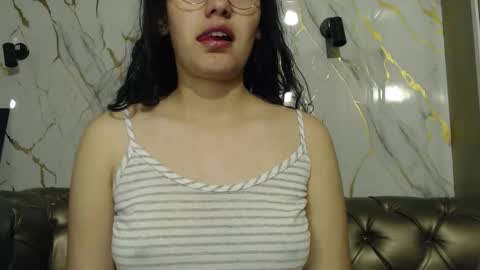 Vainilla online show from September 9, 2:11 am