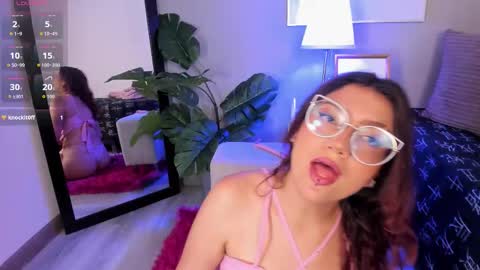 Vainilla online show from December 5, 9:00 pm