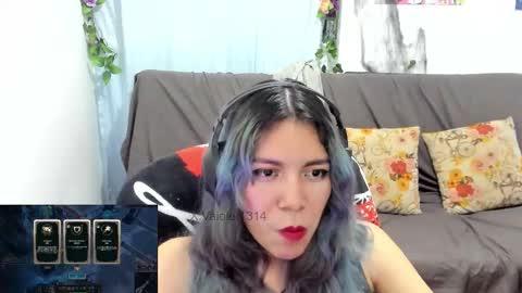 Vaiolet1314 online show from March 11, 4:18 am