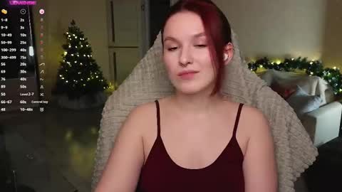 Val online show from December 13, 8:47 pm