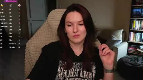 Snapshot of val_manson chatting on April 29, 8:26 pm Val online show from April 29, 8:26 pm