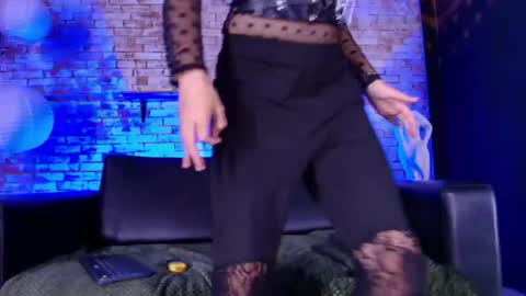 valak_witch online show from May 4, 12:56 pm