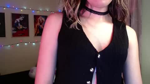 Snapshot of valcooky chatting on October 8, 3:26 am Hi I am Valcooky online show from October 8, 3:26 am