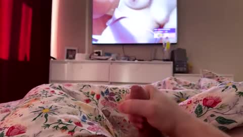 valdisman online show from October 11, 7:51 am