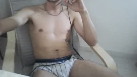 Snapshot of valdivar__ chatting on July 5, 1:29 pm valdivar__ online show from July 5, 1:29 pm