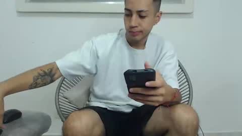 valen paul online show from January 14, 9:20 pm