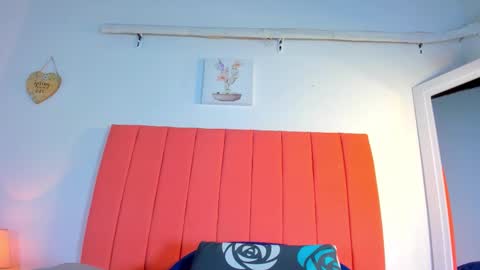 VALENTINA  3 online show from September 14, 12:04 pm