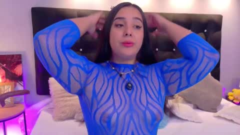 Valen Scott online show from December 17, 1:06 pm