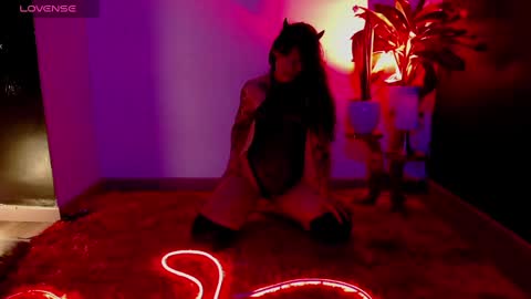 Valen online show from January 17, 5:00 am