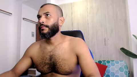 Valentine online show from December 30, 11:59 am