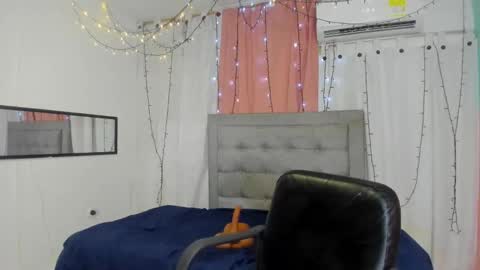 Valentina online show from January 24, 4:16 am