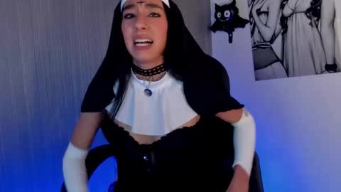 Snapshot of valentina__doll chatting on October 31, 11:28 pm Valentina Dolls online show from October 31, 11:28 pm