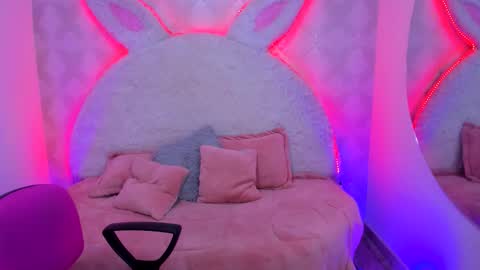 Valentina online show from November 5, 1:33 pm