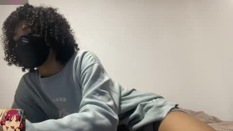 Valentinaa   online show from April 8, 7:03 pm