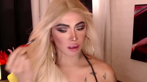 Amanda online show from January 5, 4:04 am