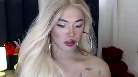 Amanda online show from January 6, 5:41 am